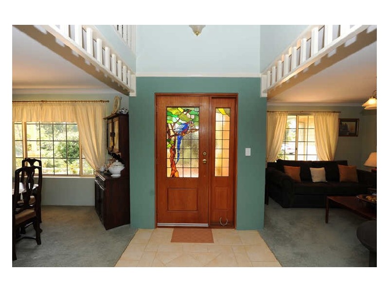 20 Christina Place, Lesmurdie WA 6076