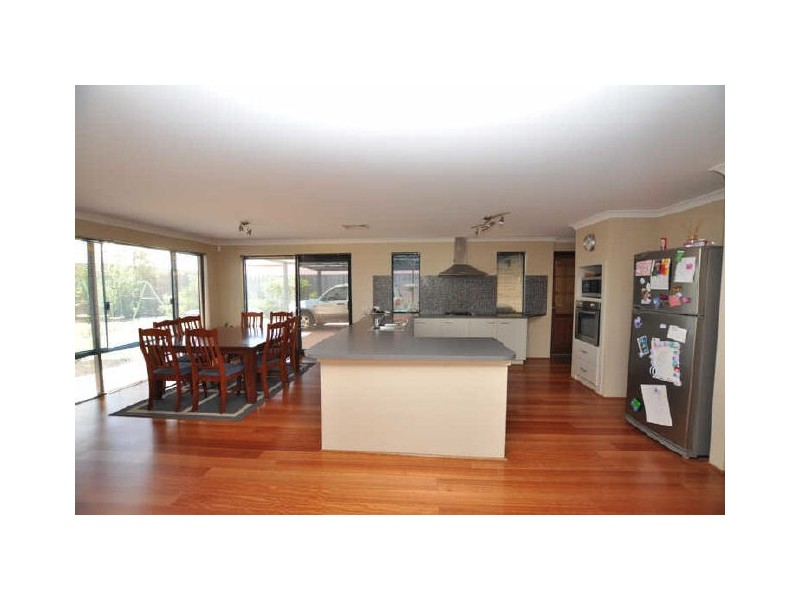 3 Carew Vista, Ellenbrook WA 6069