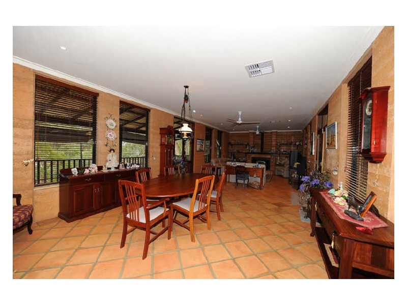 225 Hartfield Road, Forrestfield WA 6058