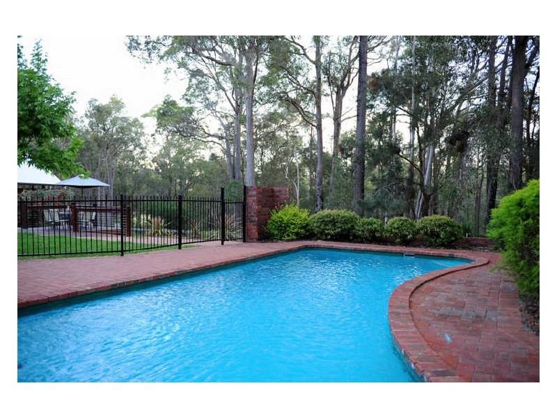 109 Kawina Road, Bickley WA 6076