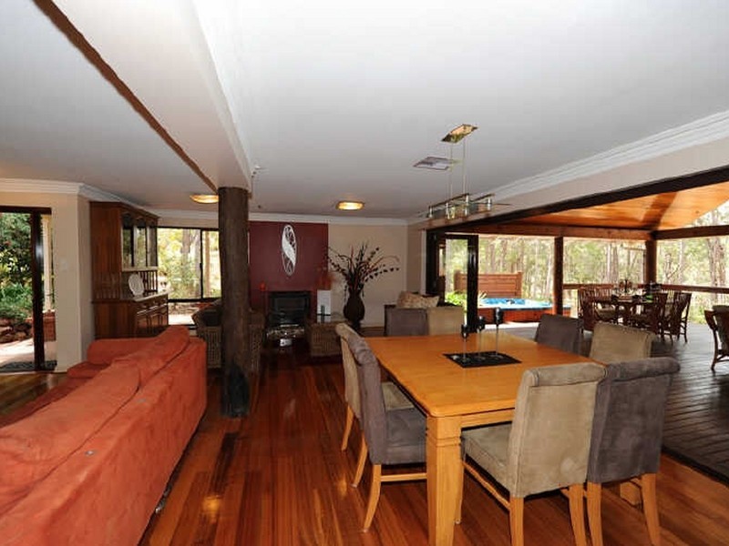 109 Kawina Road, Bickley WA 6076