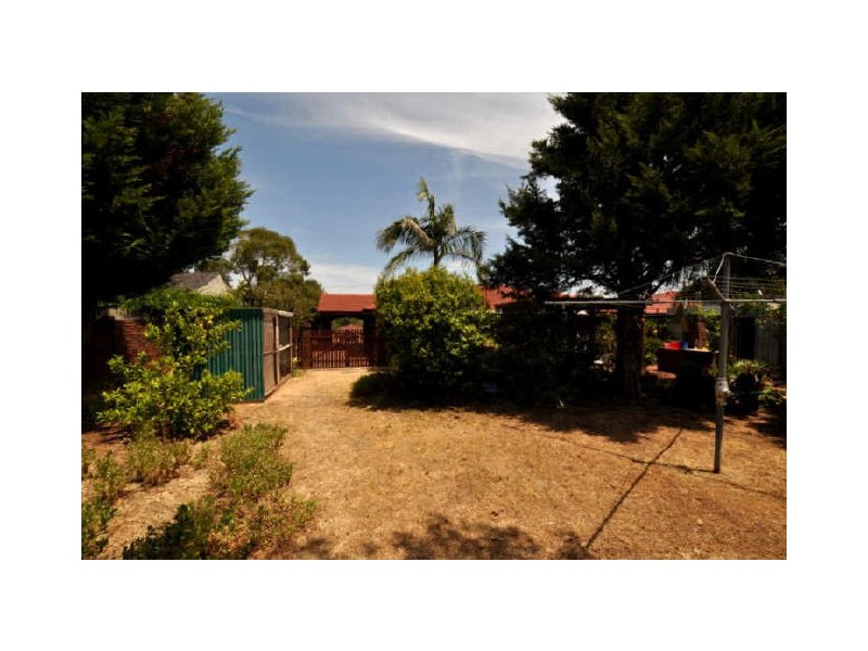 4 Bulla Street, Lesmurdie WA 6076