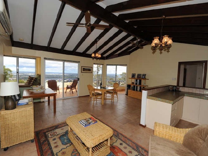 17 Girrawheen Drive, Gooseberry Hill WA 6076