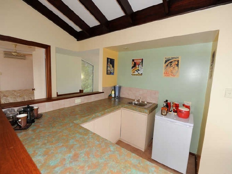 17 Girrawheen Drive, Gooseberry Hill WA 6076