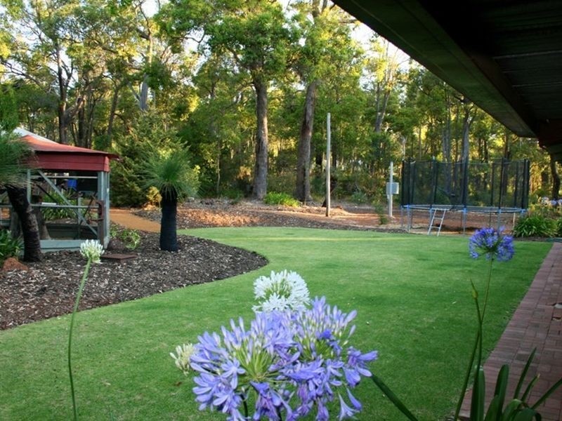 20 Gwynne Place, Roleystone WA 6111