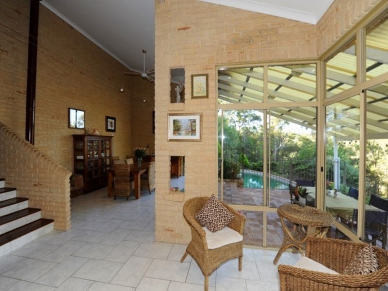 33 Simons Drive, Roleystone WA 6111