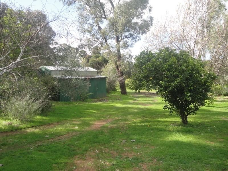 141 Stanhope Road, Bickley WA 6076