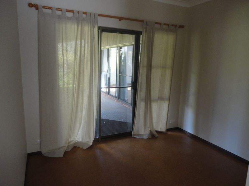 141 Stanhope Road, Bickley WA 6076