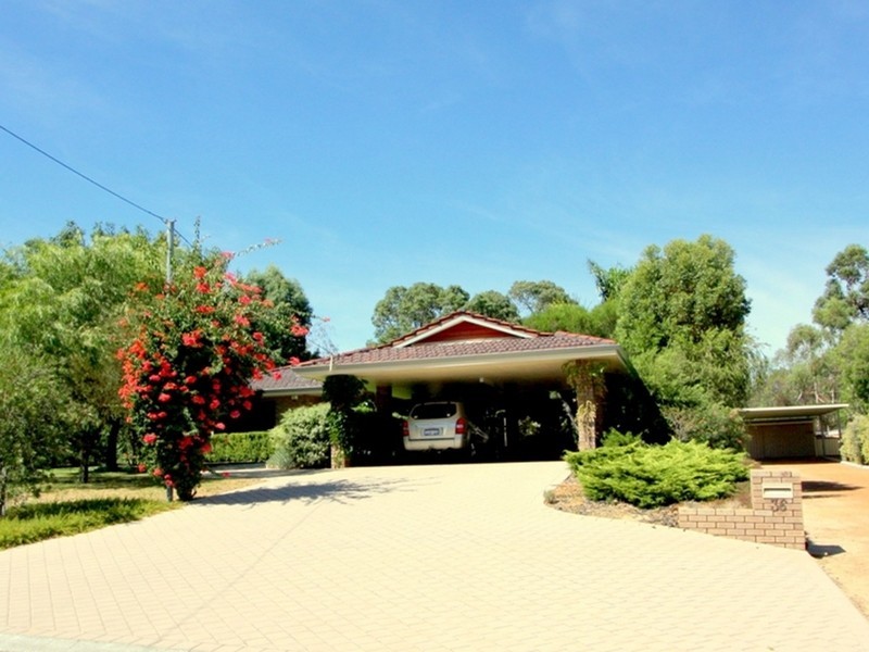 36 Rootes Road, Lesmurdie WA 6076