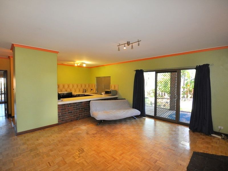 9 Kardan Close, Mount Helena WA 6082