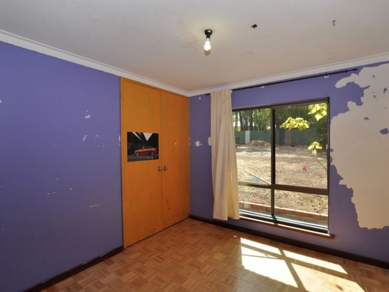 9 Kardan Close, Mount Helena WA 6082