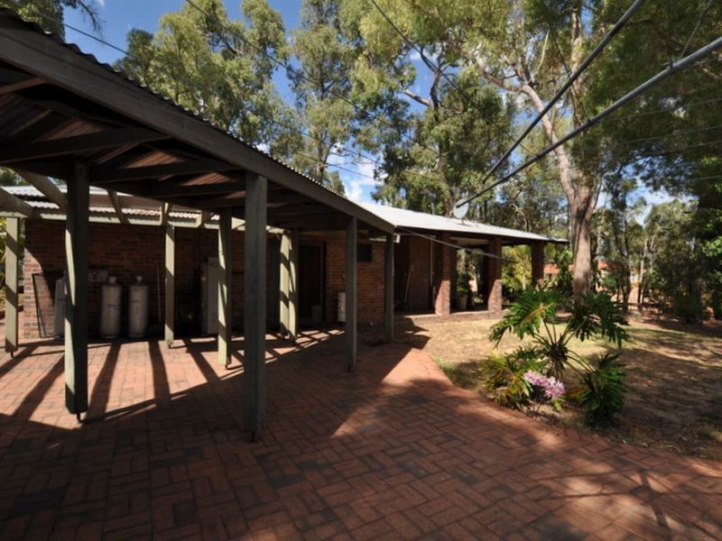 9 Kardan Close, Mount Helena WA 6082