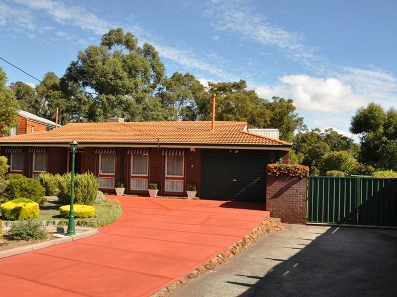 6 Binya Court, Kalamunda WA 6076