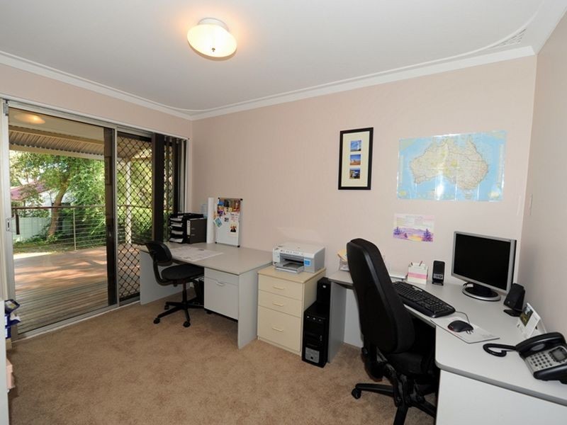 11 Petunia Street, Kalamunda WA 6076