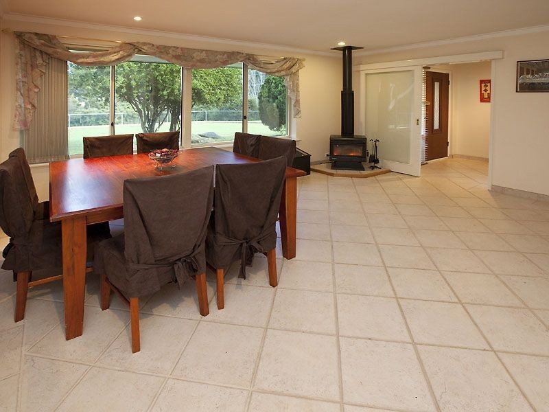 61 Betti Road, Kalamunda WA 6076