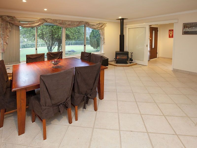 61 Betti Road, Kalamunda WA 6076