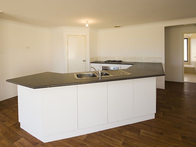 59 Worrell Avenue, High Wycombe WA 6057