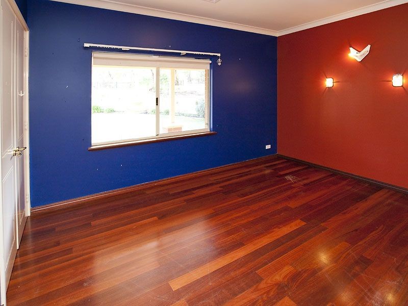 86 Halleendale, Walliston WA 6076