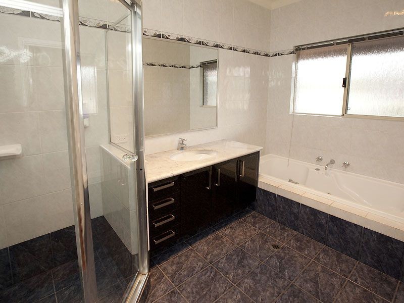 86 Halleendale, Walliston WA 6076