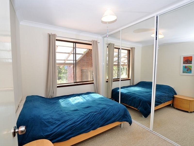 8 Tregenna Place, Gooseberry Hill WA 6076