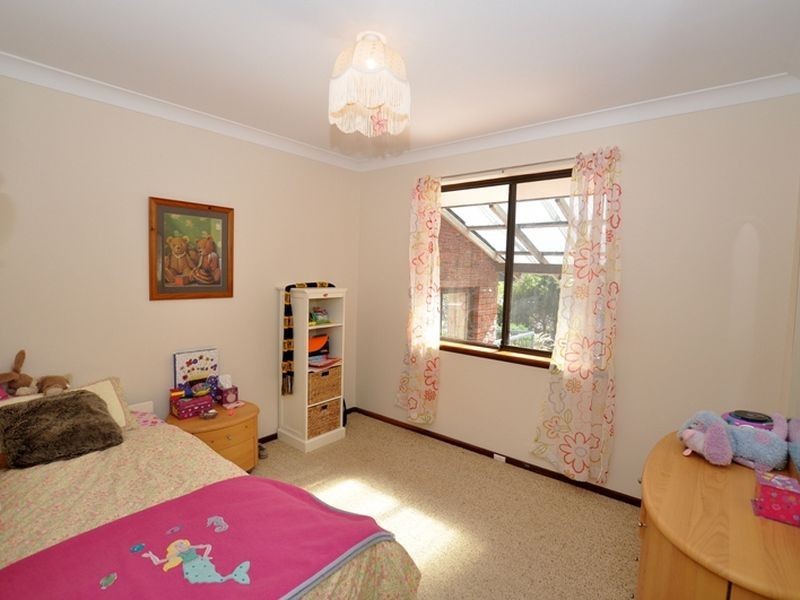 8 Tregenna Place, Gooseberry Hill WA 6076