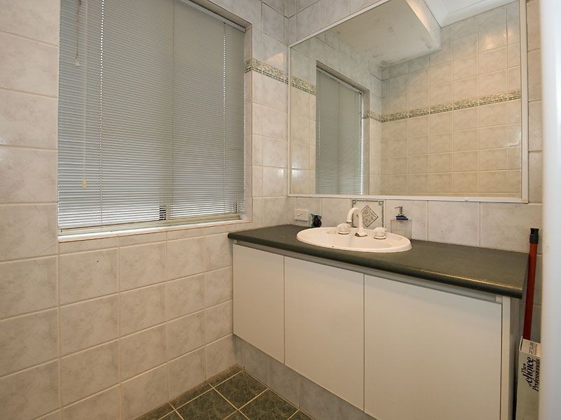 2 Littlefield Road, High Wycombe WA 6057