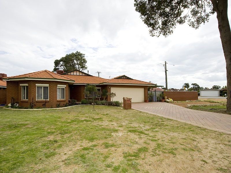 2 Littlefield Road, High Wycombe WA 6057