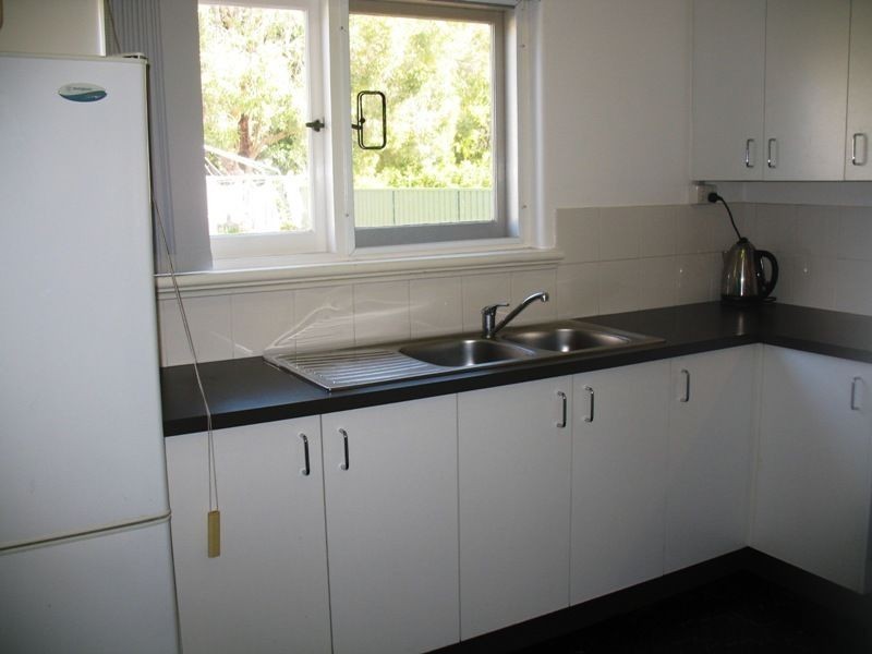 39 Temby Avenue, Kalamunda WA 6076