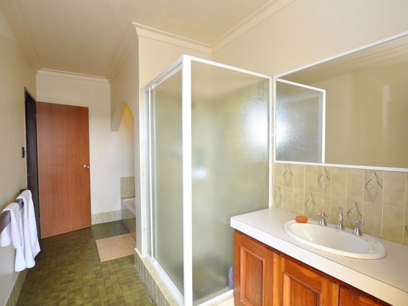 4 Neave Street, Pickering Brook WA 6076