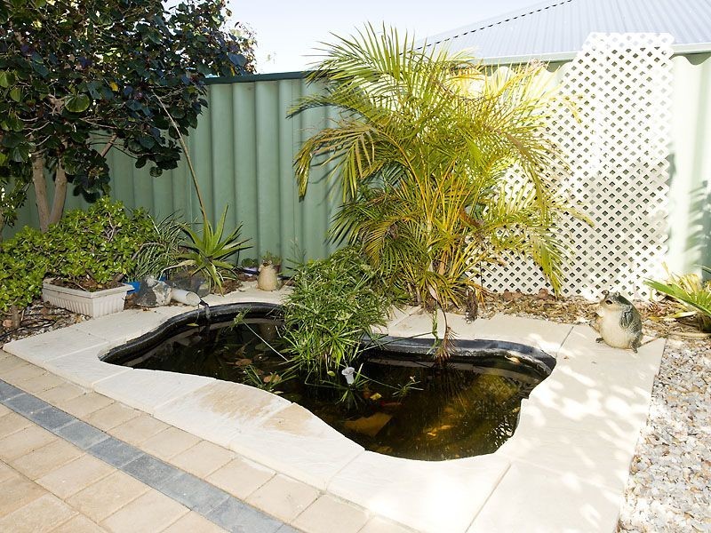 16 Upwood Circle, High Wycombe WA 6057