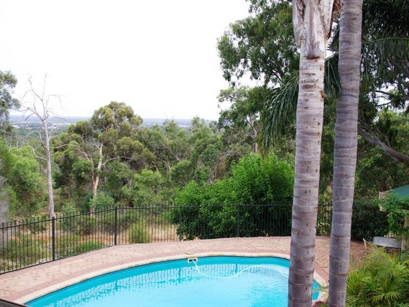 1 Katta Place, Gooseberry Hill WA 6076