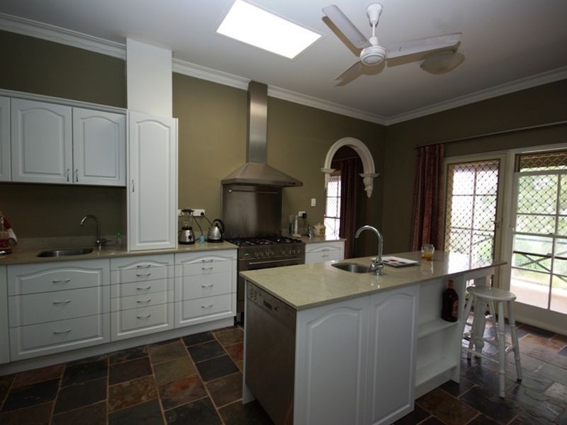 1 Katta Place, Gooseberry Hill WA 6076