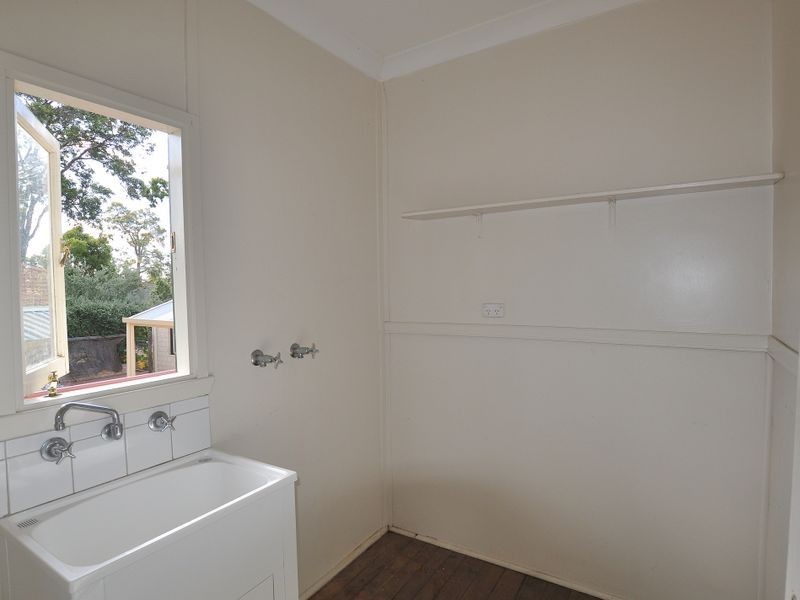 29 Lyndhurst Road, Kalamunda WA 6076