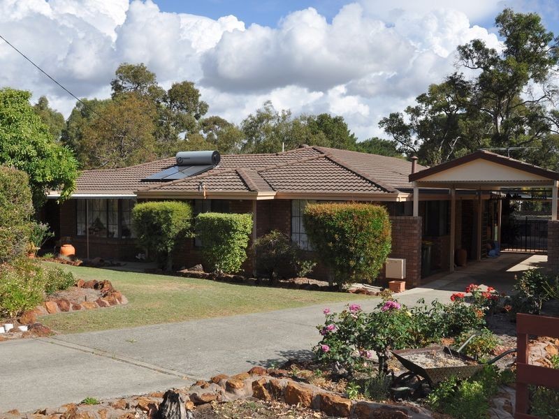 5 Urch Road, Kalamunda WA 6076