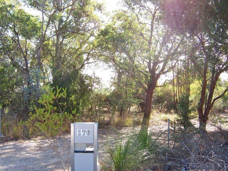 176A Canning Road, Kalamunda WA 6076