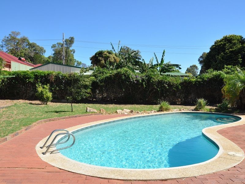 31 Orange Valley Road, Kalamunda WA 6076