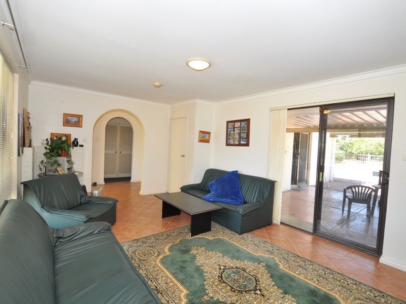 31 Orange Valley Road, Kalamunda WA 6076