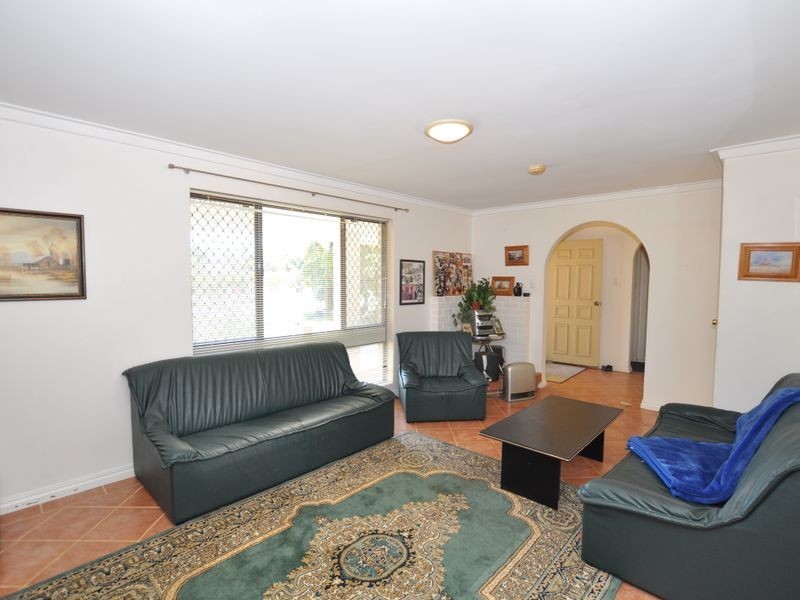 31 Orange Valley Road, Kalamunda WA 6076