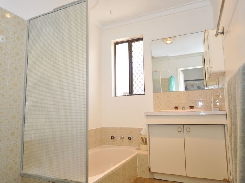 31 Orange Valley Road, Kalamunda WA 6076