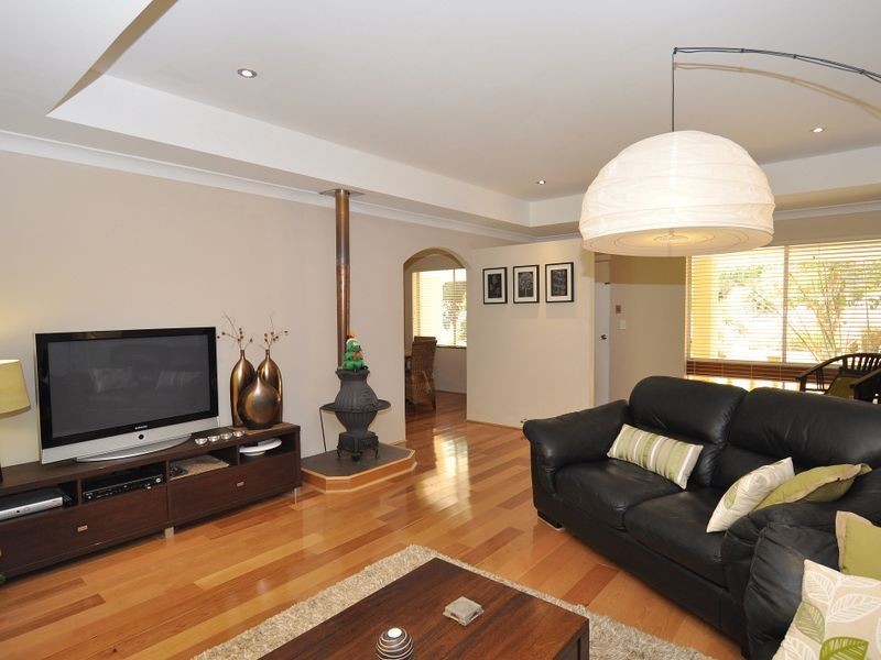 34 Cotherstone Road, Kalamunda WA 6076