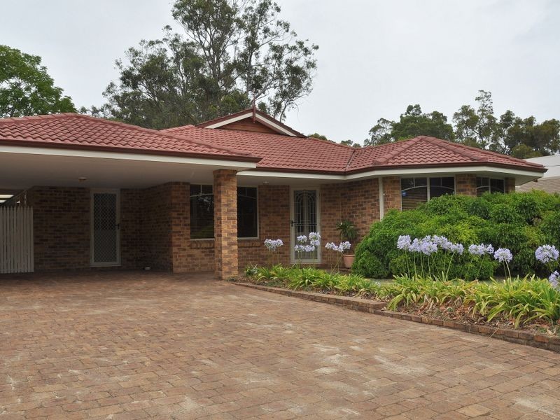 19 First Avenue, Bickley WA 6076