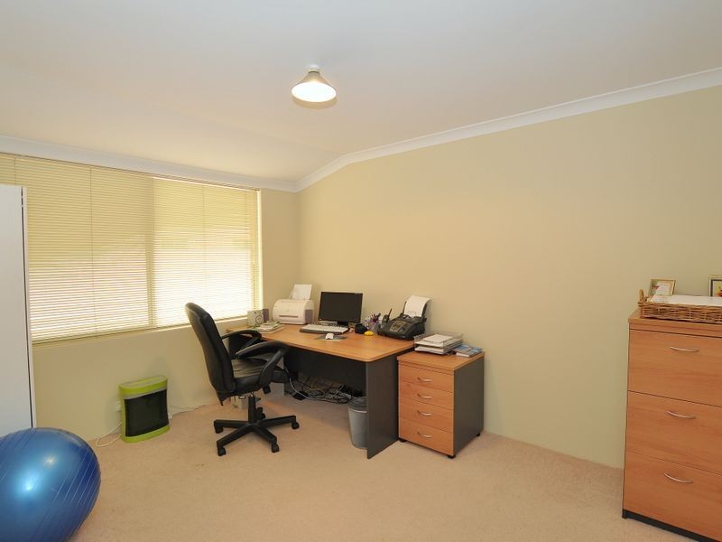 19 First Avenue, Bickley WA 6076