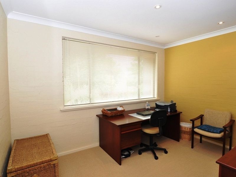 22 Ashurst Drive, Lesmurdie WA 6076