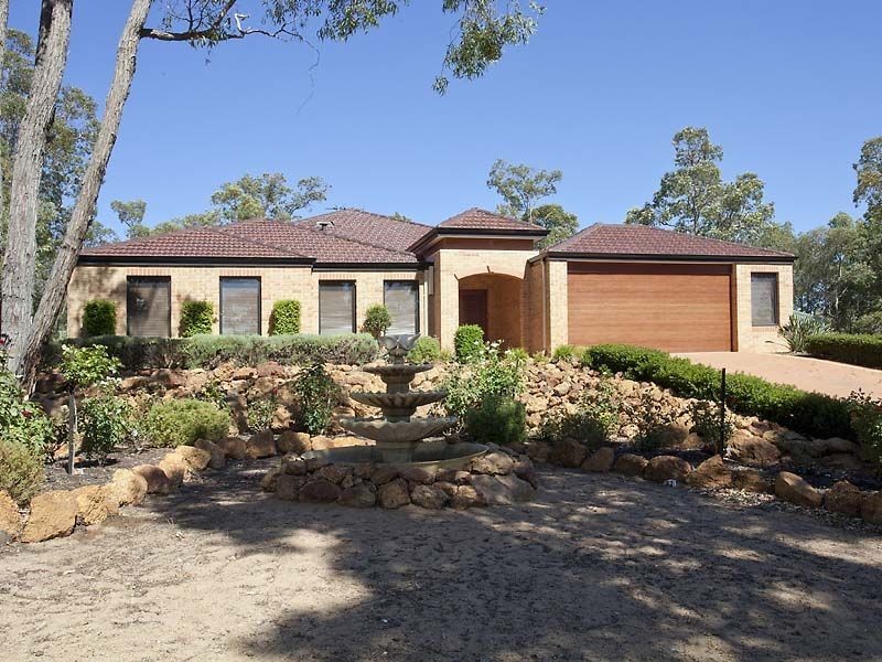 5845 Roland Road, Gidgegannup WA 6083
