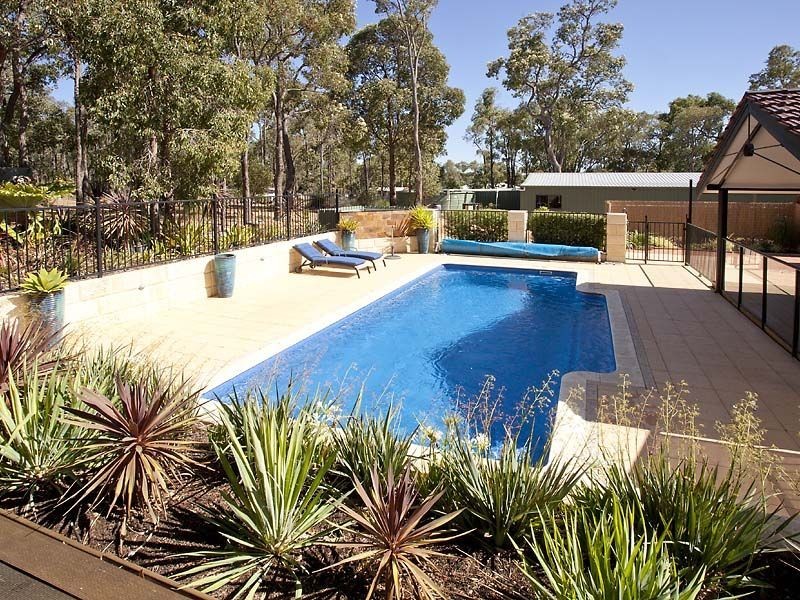 5845 Roland Road, Gidgegannup WA 6083