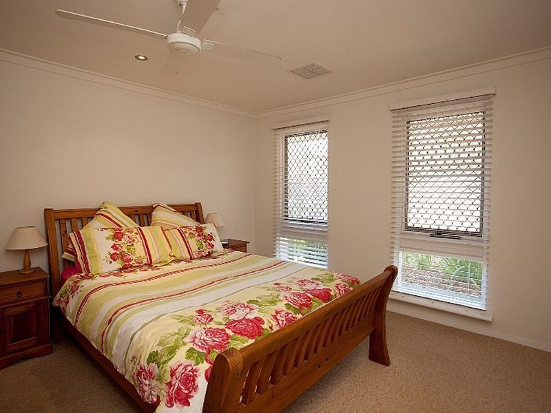 28 Albert Road, Lesmurdie WA 6076