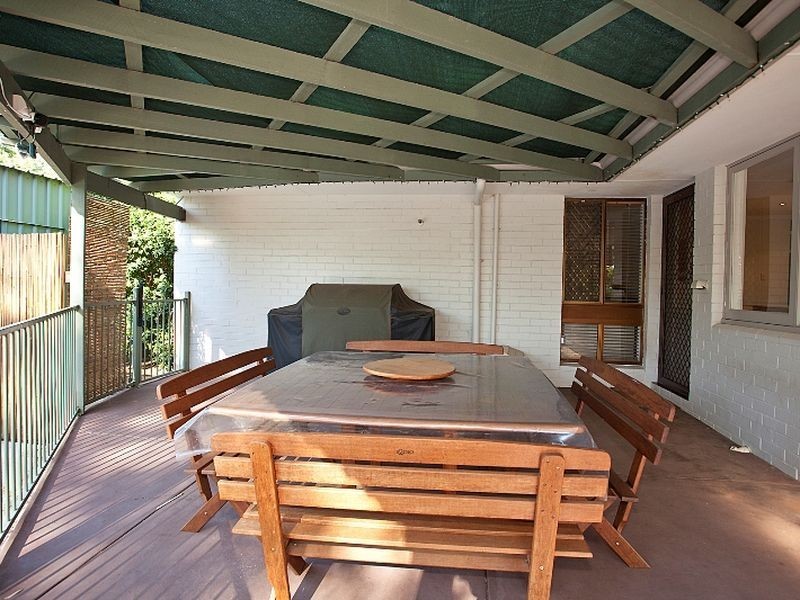 28 Albert Road, Lesmurdie WA 6076