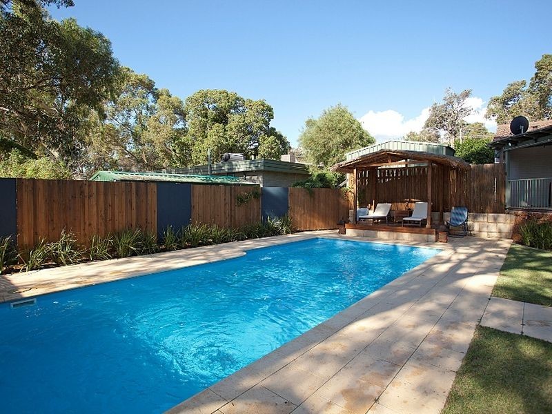 28 Albert Road, Lesmurdie WA 6076