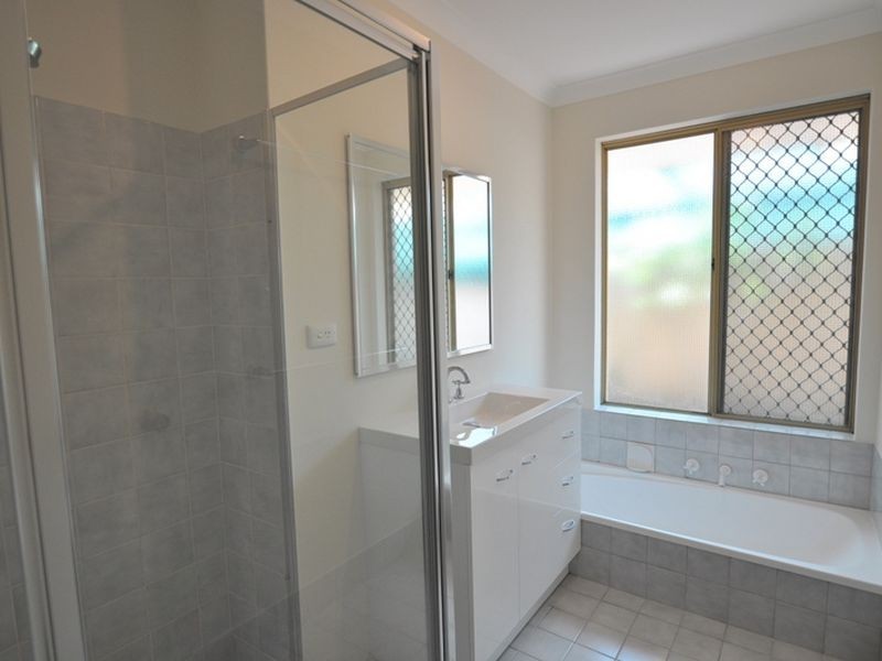 21 Walker Crescent, High Wycombe WA 6057