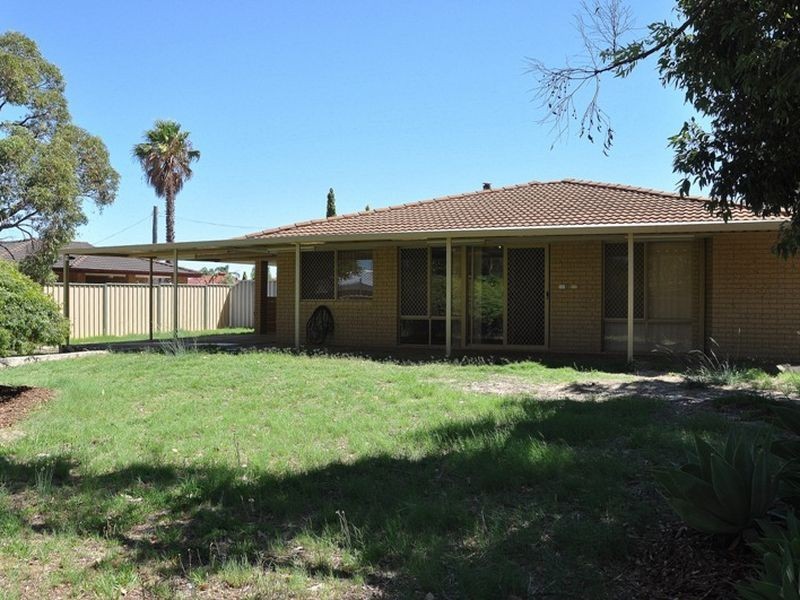 21 Walker Crescent, High Wycombe WA 6057